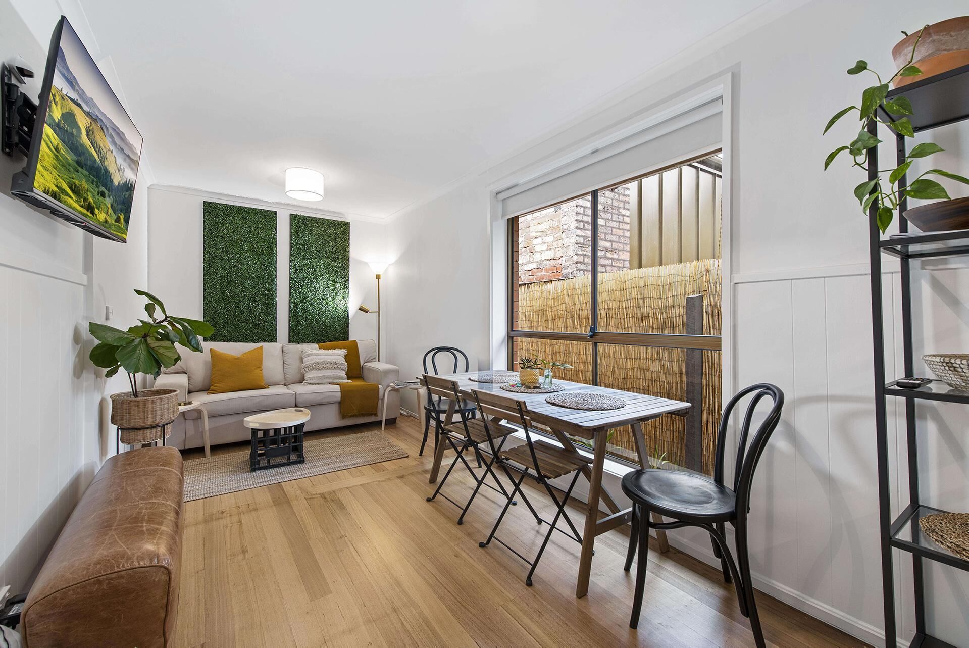 St Georges Road - A home with a secret outdoor garden, Pet Friendly, Netflix