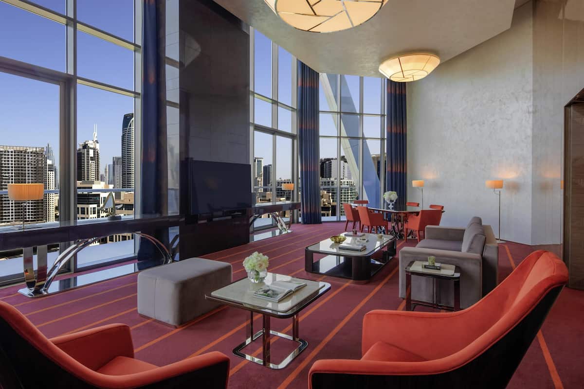 Suite (Rockstar) | Hypo-allergenic bedding, down comforters, minibar, in-room safe