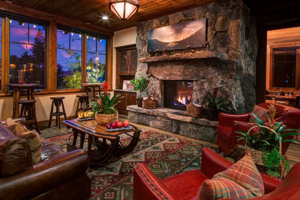 Cedar Glen Lodge
