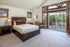 3 chambres, accès à Internet, literie fournie