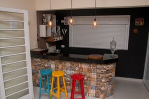 Bar (en la propiedad)