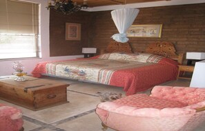 7 bedrooms, Internet