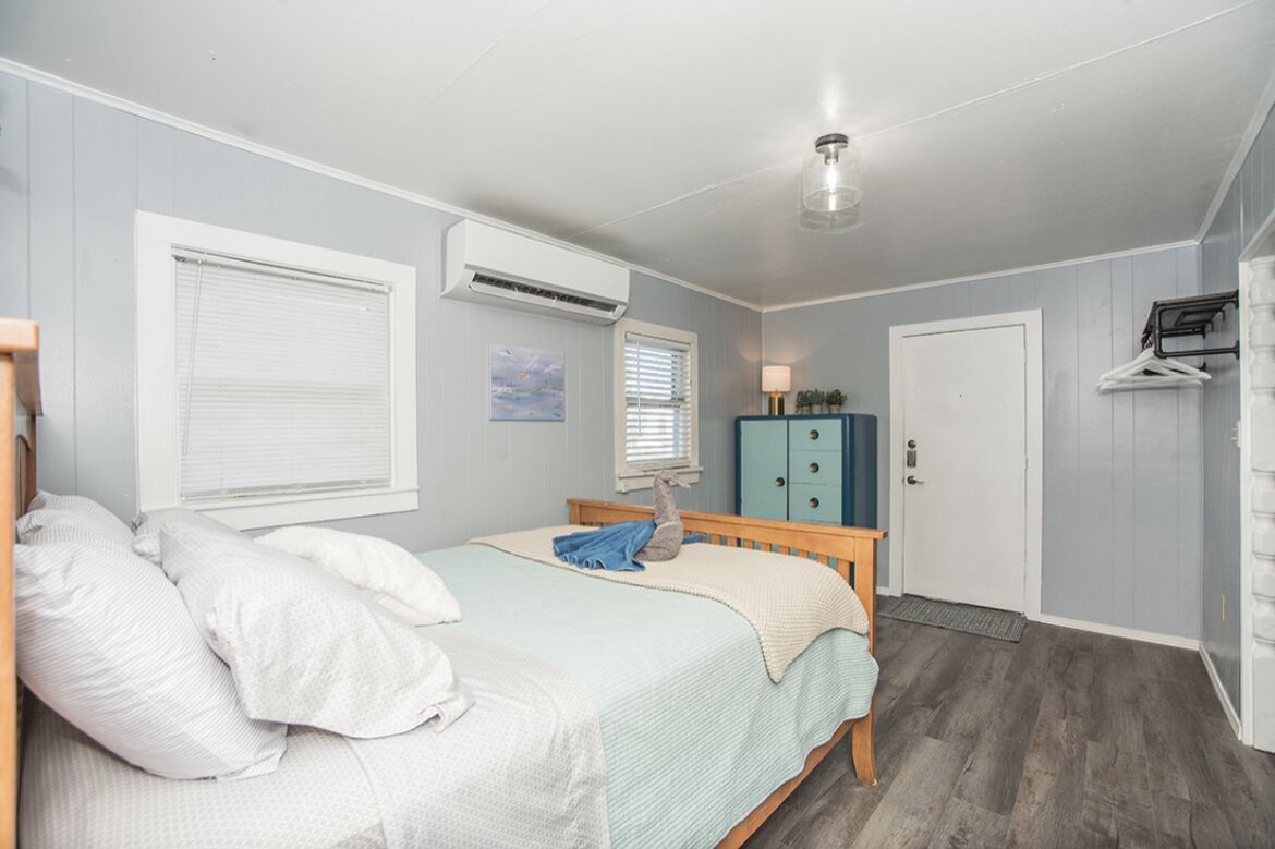 2 室のベッドルーム、アイロン / アイロン台、WiFi、ベッドシーツ