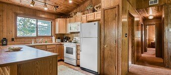 Dog-friendly cabin-inspired home with sauna, hot tub & trails - near golfing