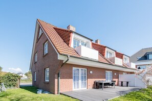 Exterior - Ruhig. Hell. Südterrasse. - Objekt-id: Hnh/06 - Haus Nordhedig (Sylt)