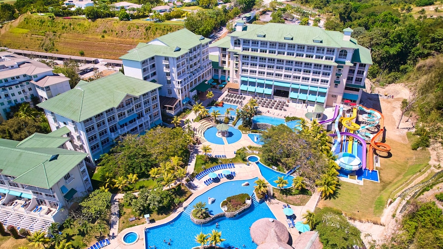Gran Evenia Bijao & Convention Center