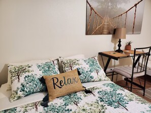 6 Schlafzimmer, Schreibtisch, Bügeleisen/Bügelbrett, kostenloses WLAN