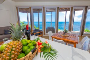Dining - Wow!  Views and more, fantastic 2 bedroom  in West End - Villa Agua (Roatan)