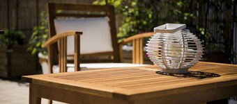 Camera matrimoniale con balcone, bagno privato a cinque minuti dal mare