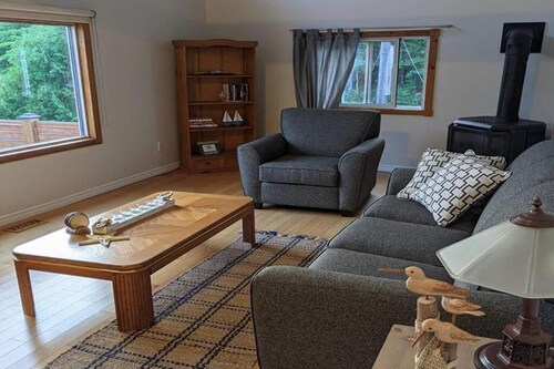 Cozy apartement  Lorimer Lake 