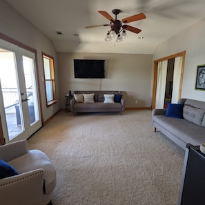 Smart TV, offices, printers