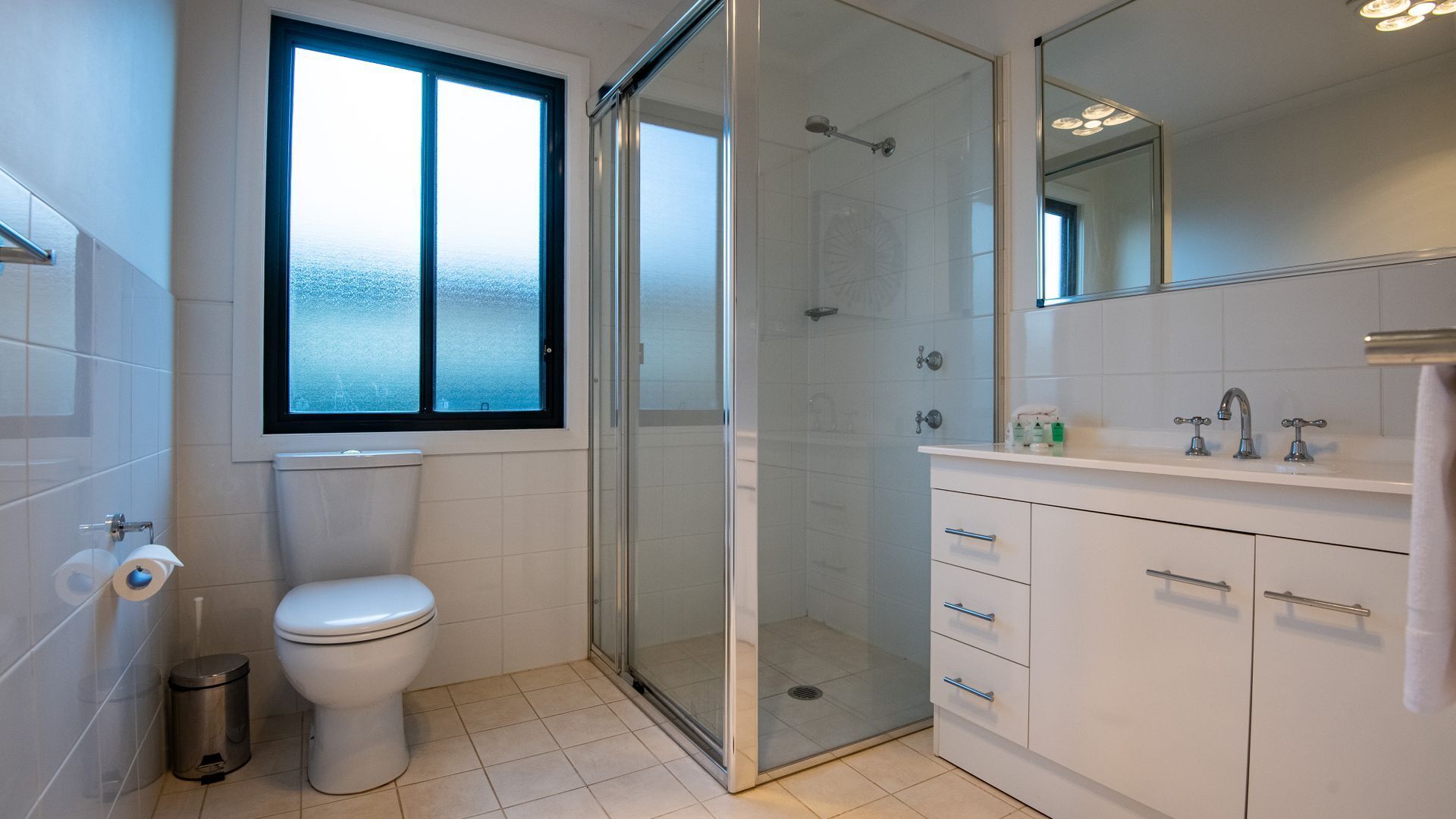 Jillamatong 14 - 3BR House l Pet Friendly l Fenced Backyard l WiFi — image 18