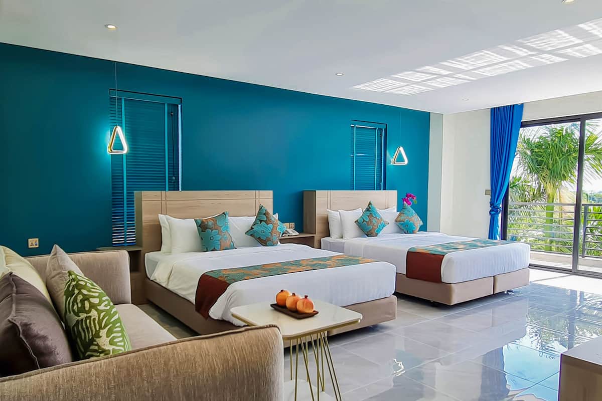 1 bedroom, premium bedding, minibar, in-room safe