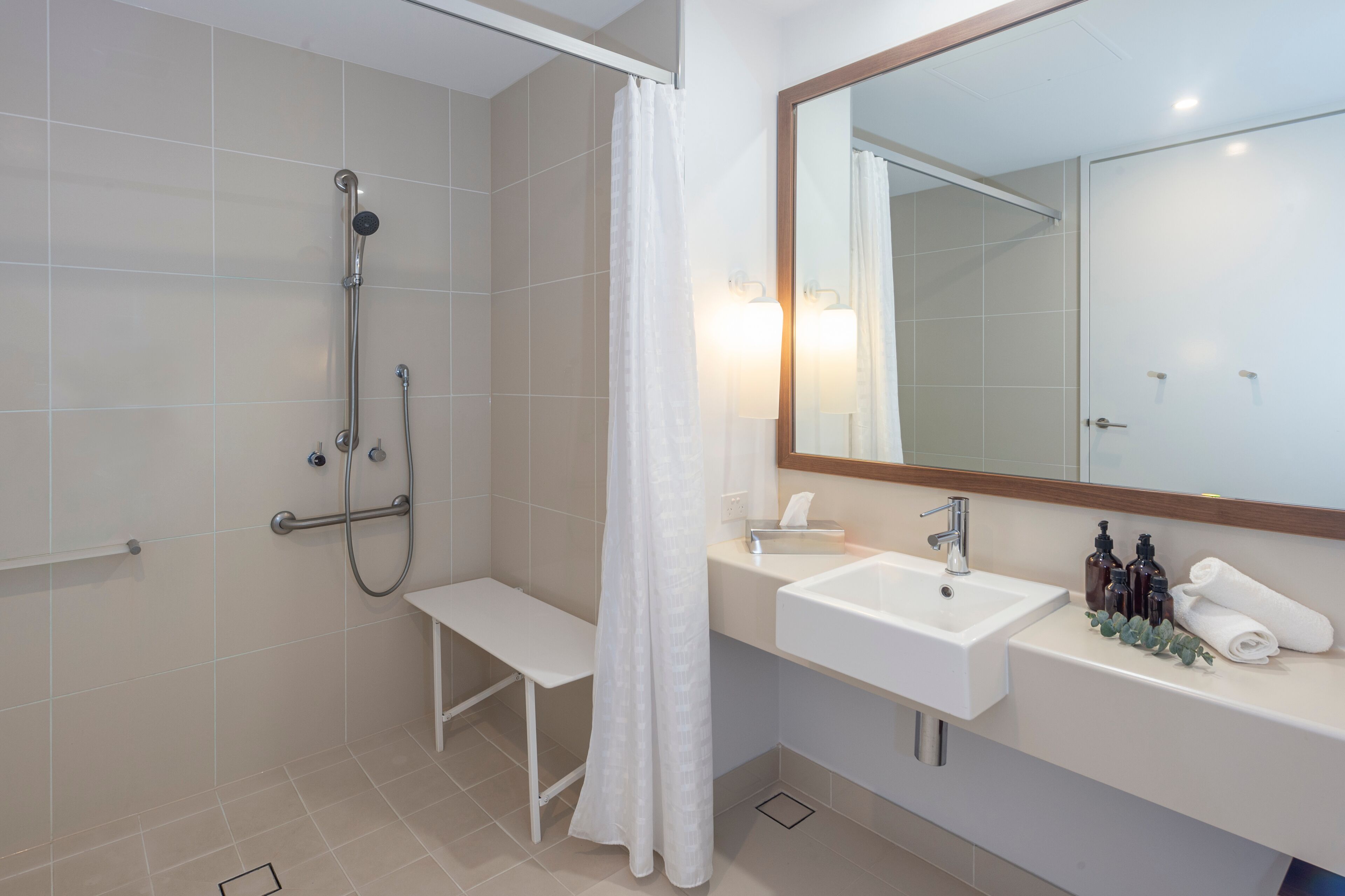 hair dryer, towels, soap, shampoo