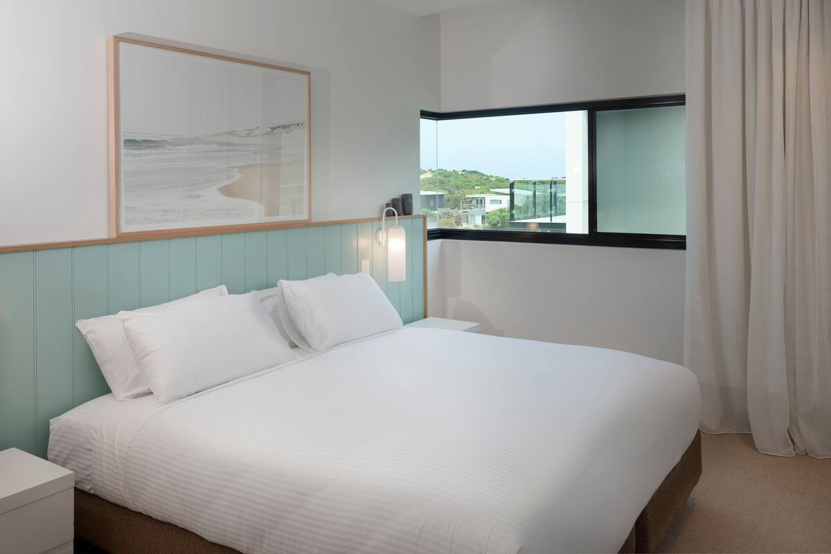 1 bedroom, in-room safe, desk, laptop workspace