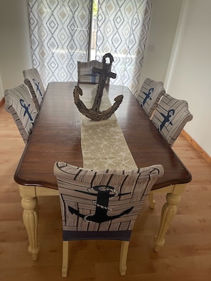 Dining - Cozy 2- bedroom 2 bathroom in Vero Beach. (Vero Beach)