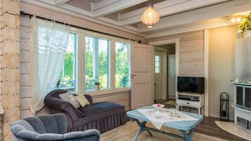 Una televisión, un reproductor de DVD