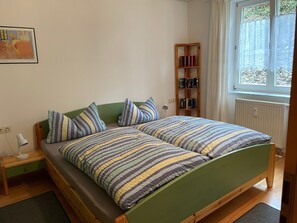 2 bedrooms, bed sheets