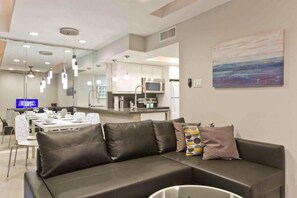Interior - Aquarius 706 by Padre Island Rentals (South Padre Island)
