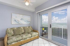 Condo, 2 Bedrooms | Living room