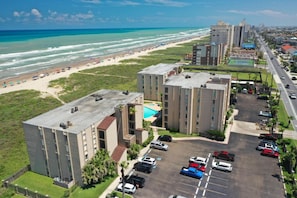 Condo, 3 Bedrooms | Exterior