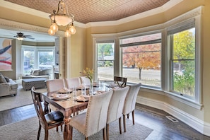 Dining - Classic Cañon City Getaway - 13 Mi to Royal Gorge! (Cañon City)