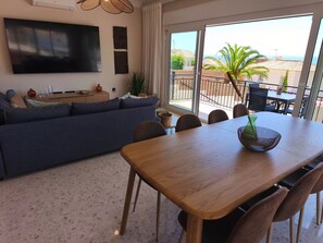 Interior - Villa 'Casa Leo Holiday' with Sea View, Wi-Fi and Air Conditioning (Mijas Costa)