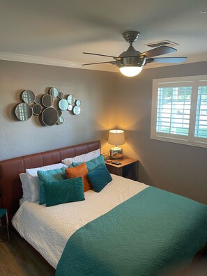 4 bedrooms, iron/ironing board, free WiFi, bed sheets - The Phoenix 🔥, 3 min to Old Town, Heated pool ⛱️, Resort-like backyard 🌴 (Scottsdale)