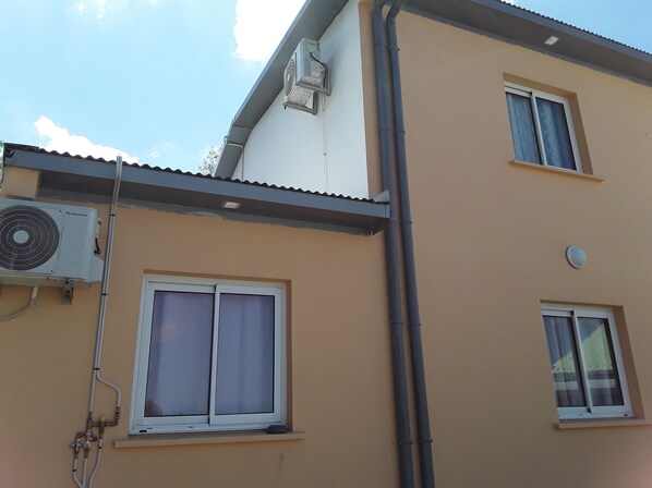 Exterior - the creolia rue motais in narbonne le tampon  (Le Tampon)