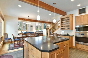 Unclassified image, 3 of 54, button