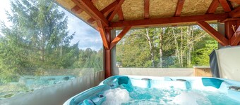 Chalet With Private Whirlpool And Sauna
