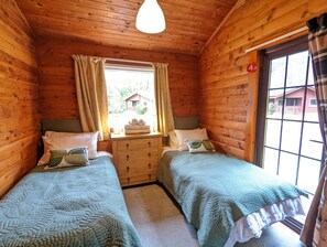 3 Schlafzimmer, BĂŒgeleisen/BĂŒgelbrett, Reisekinderbett, kostenloses WLAN
