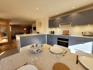 Fridge, microwave, oven, dishwasher