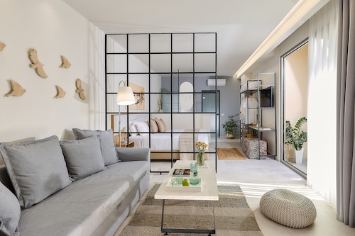 Stay 365 Heraklion Apart Hotel