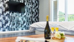 Basic Room, 1 Bedroom (ROOM 503) | 1 bedroom, free WiFi - Yeosu Sora Noeul Pension (Yeosu)