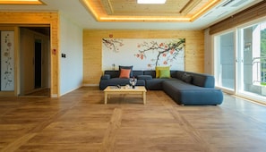 Basic Room, 2 Bedrooms (ROOM 307) - Yeosu Sora Noeul Pension (Yeosu)