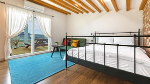 Basic-Zimmer, 2 Schlafzimmer (A-c) | 1 Schlafzimmer, kostenloses WLAN