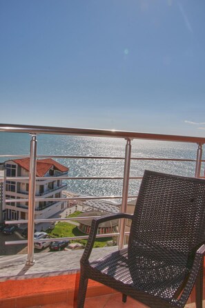Property grounds - Hotel Nais Beach (Durrës)