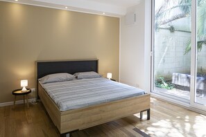 1 bedroom, iron/ironing board, bed sheets