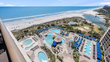 Piscina interna, piscina aquecida