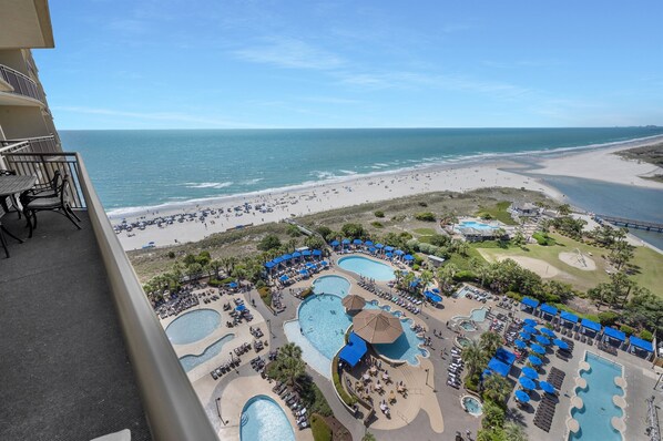 Inomhuspool och uppvärmd pool