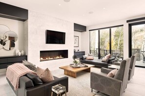 Smart TV, reproductor de DVD y estéreo 