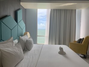 Suite Room | Beach/ocean view