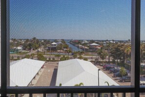 Interior - Your Piece of Paradise! Super 2B/2B Beachfront Condo At Island Winds, Heated Pool, Tennis, WiFi (Fort Myers Beach)