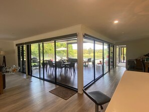 Interior - Country lifestyle close to the beach (Chevallum)