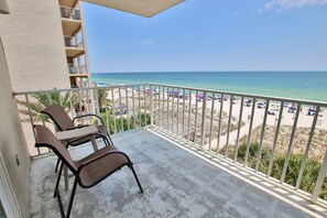 Property grounds - Seacrest 401- All That is Missing is You! Book Now! (Gulf Shores)