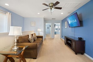 Deluxe Townhome, 5 Bedrooms | 5 bedrooms, iron/ironing board, free WiFi, bed sheets - The Majorca at Windsor Westside (Kissimmee)
