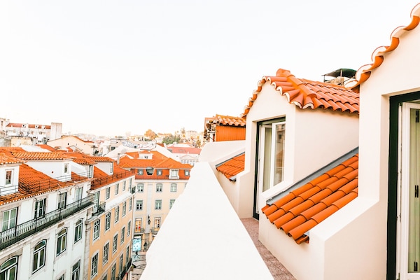 Zimmersafe, schallisolierte Zimmer, Bügeleisen/Bügelbrett