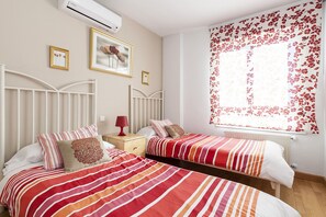 3 bedrooms, iron/ironing board, travel cot, WiFi