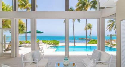 Abita Kai: ADA-Friendly Family Villa Across from The Kaibo w/Pool, Kayak & Sandy